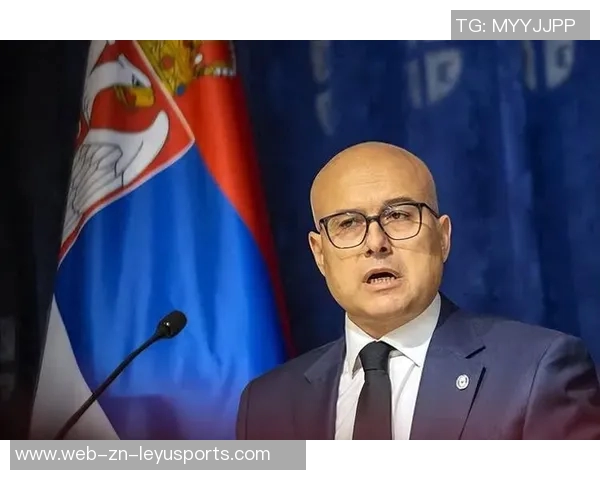 塞尔维亚男篮迎来新任主教练阿里姆皮耶维奇展现年轻活力 塞尔维亚男篮迎来新任主教练阿里姆皮耶维奇展现年轻活力