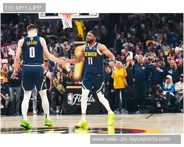 瓦兰谈掘金内线战术重视享受在球队的比赛体验与成长 瓦兰谈掘金内线战术重视享受在球队的比赛体验与成长