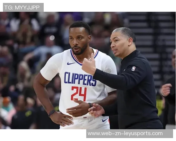 鲍威尔回应小卡事件称已离开快船不作评论引发热议 鲍威尔回应小卡事件称已离开快船不作评论引发热议