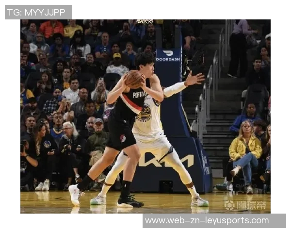 杨瀚森在比赛中掩护和传球速度较慢但节奏略快于克林根 杨瀚森在比赛中掩护和传球速度较慢但节奏略快于克林根