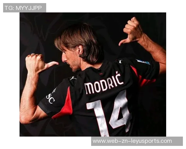 意大利体育部长谈米兰科莫海外意甲计划称需尊重球迷情感 意大利体育部长谈米兰科莫海外意甲计划称需尊重球迷情感