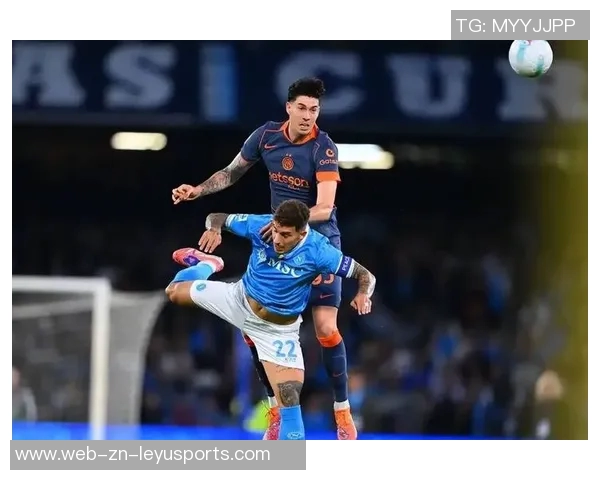 前裁判批评迪洛伦佐缺乏体育道德那不勒斯官方强烈反驳并发声谴责 前裁判批评迪洛伦佐缺乏体育道德那不勒斯官方强烈反驳并发声谴责